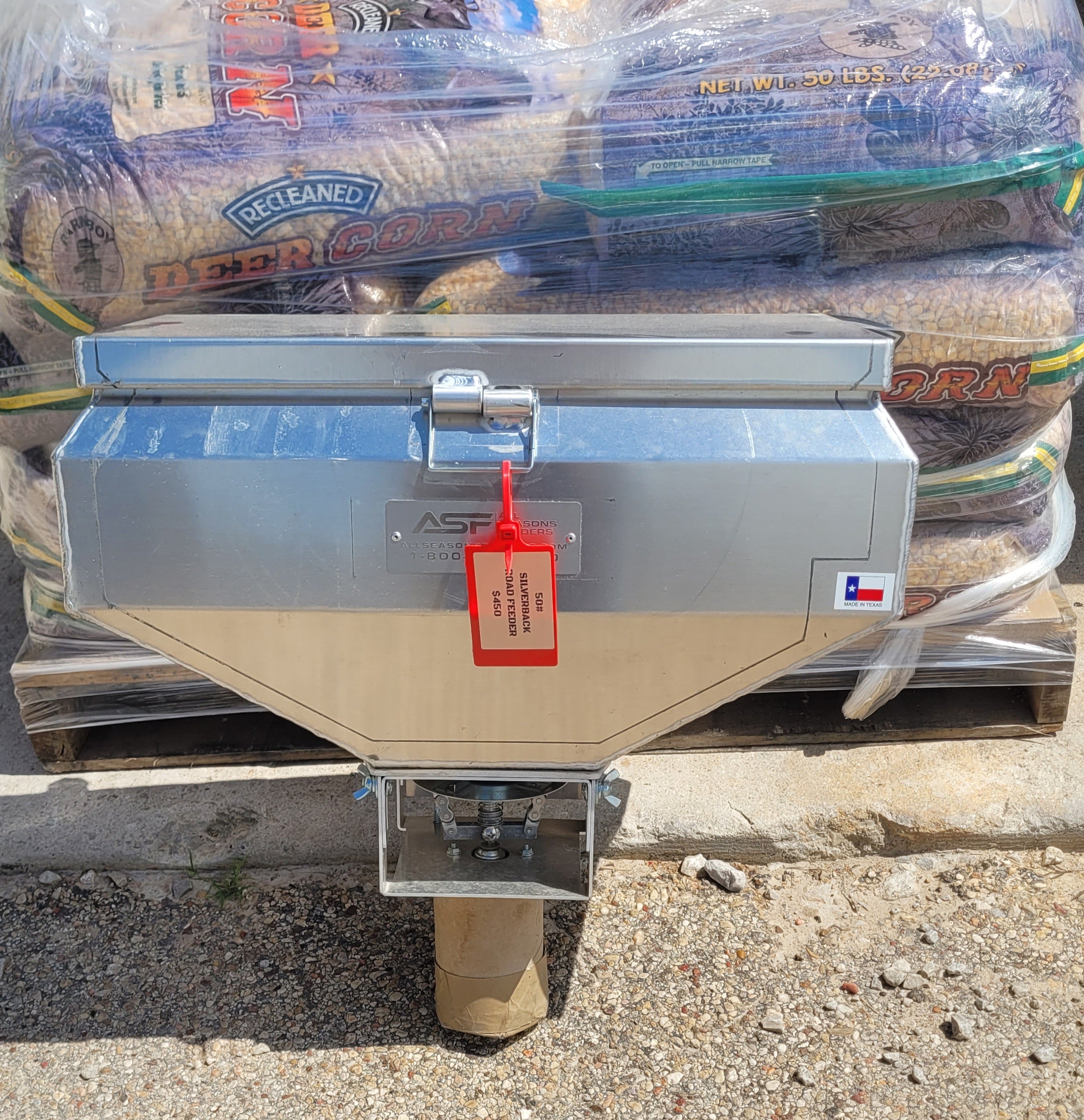50# Silverback Road Feeder