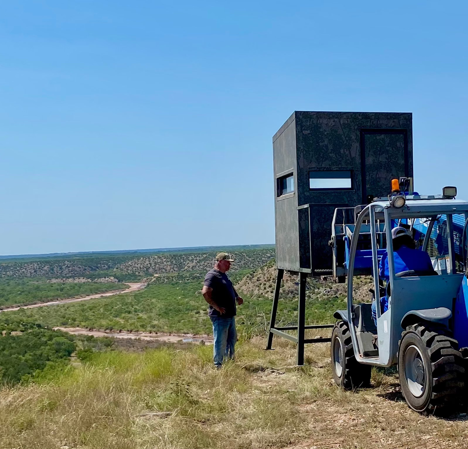 Blind Delivery & Set Up