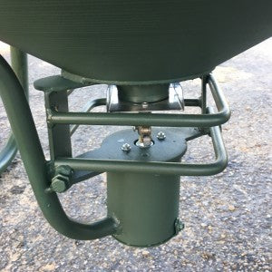 175# Share-Kropper Outback Fish Feeder
